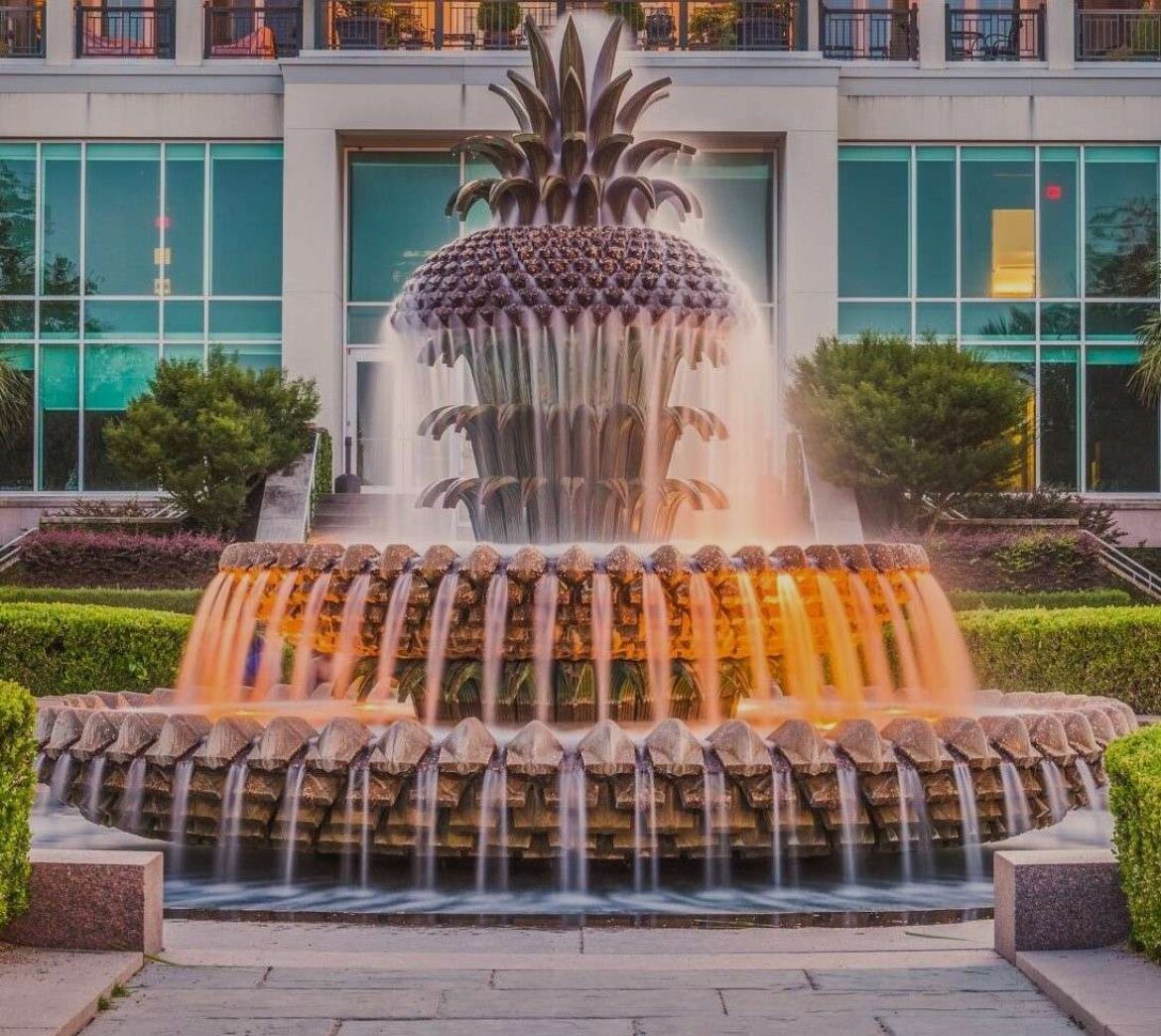 Pineapple Fountain - Joe Wiley Waterfront Park